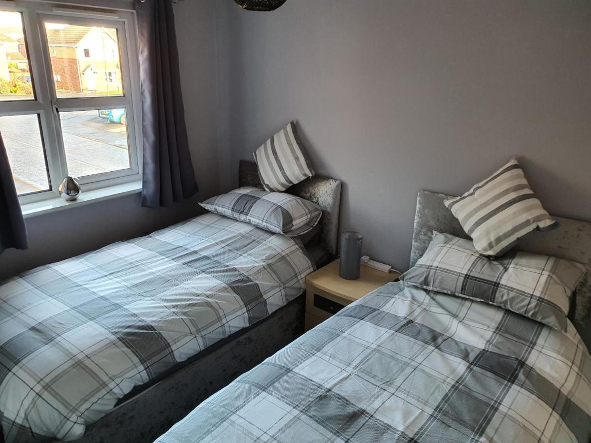 The Bell Apartment. Modern, Stylistic & Luxurious Falkirk Zewnętrze zdjęcie